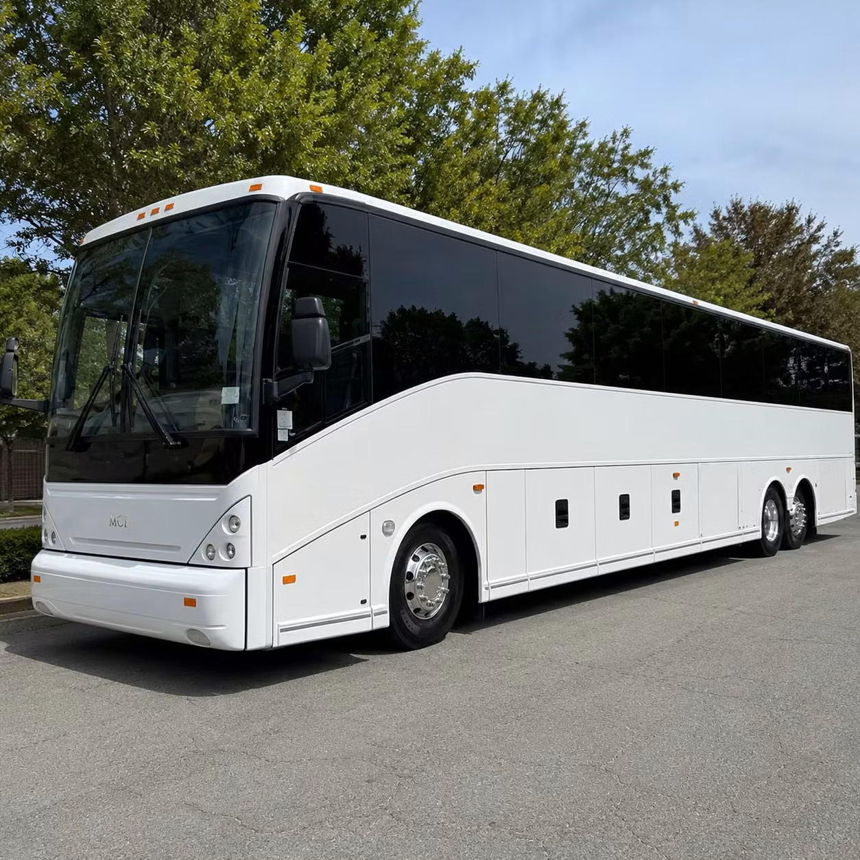 wedding guests flying into mesa deserve a seamless arrival experience